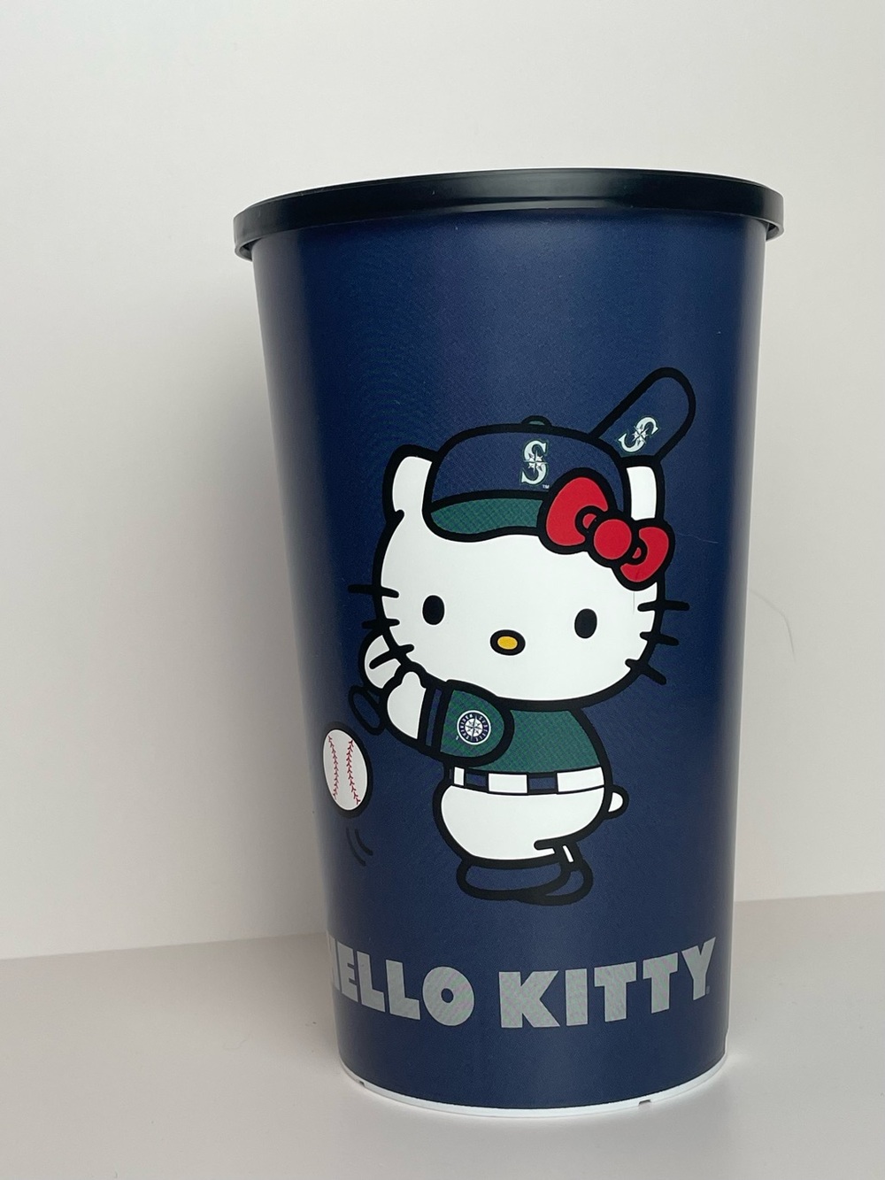 Hello Kitty Seattle Mariners refillable stadium drink beverage cup + free label